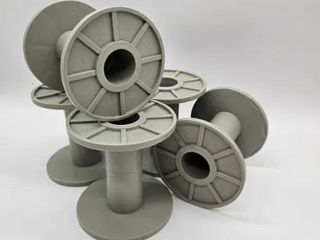 Для хранения шнуров, веревок и т.д.